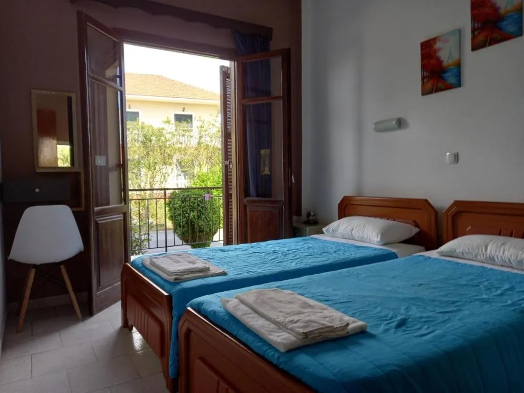 APARTMENT TWO BEDROOMS Room, Kostas Apartments, Corfu