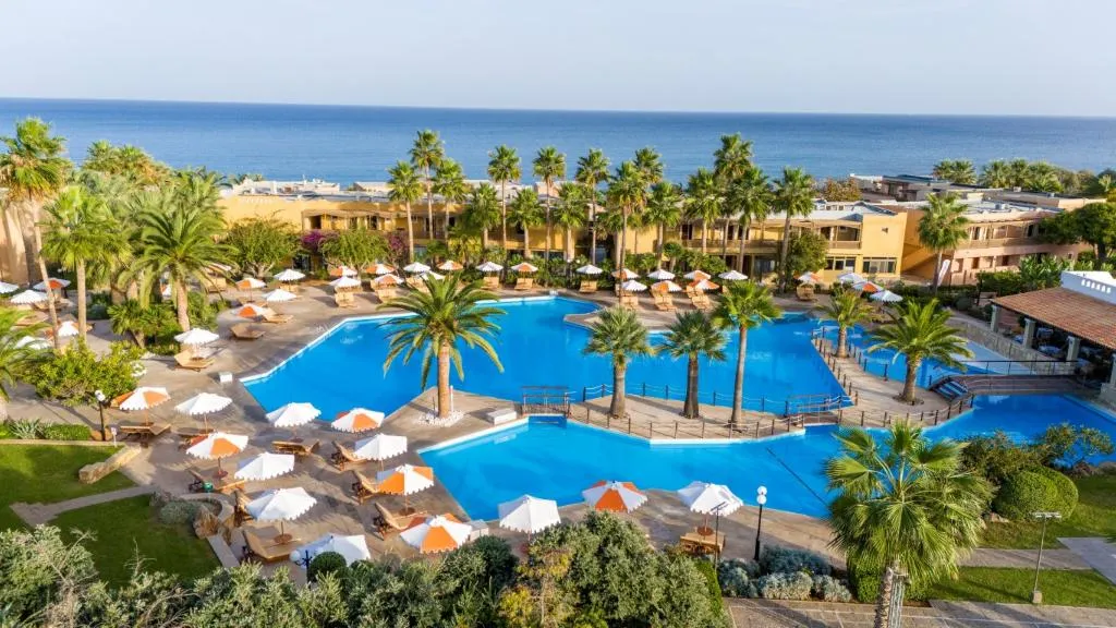 Pool, Aquila Rithymna Beach, Crete