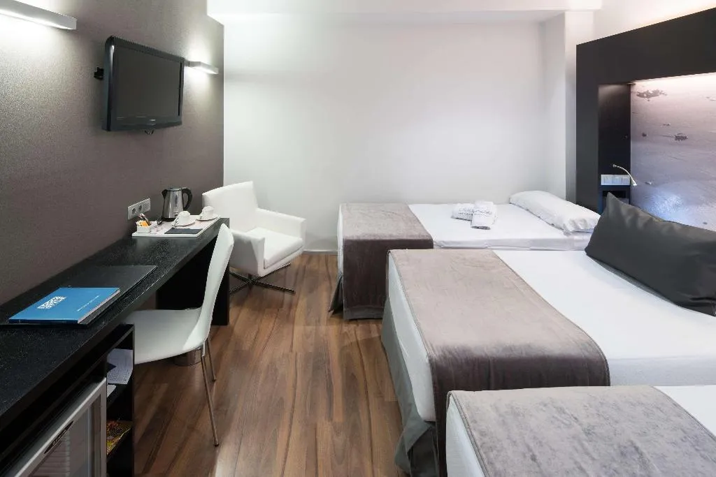 Room, Catalonia Catedral, Barcelona