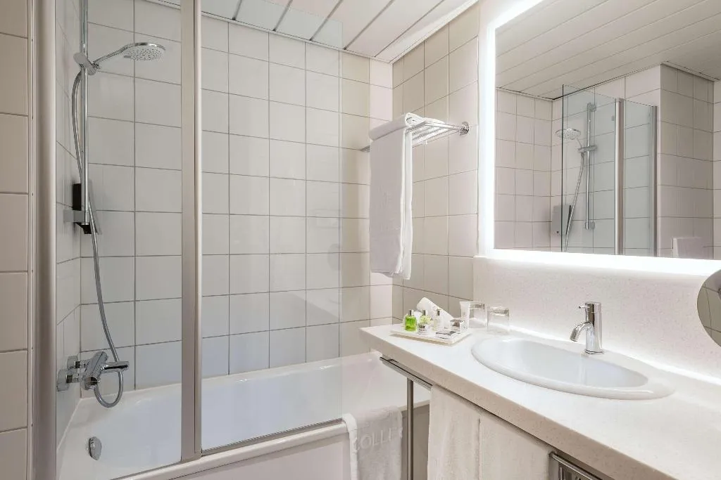 Double or Twin SUPERIOR Room, NH Collection Berlin Mitte am Checkpoint Charlie, Berlin