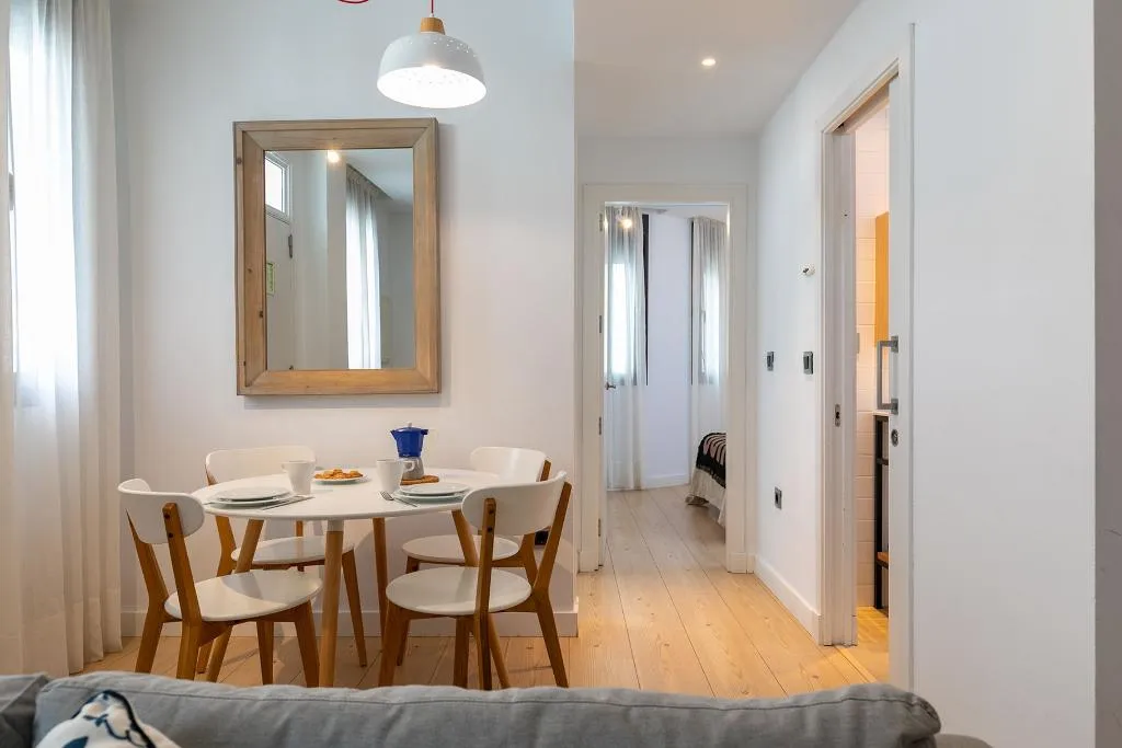 APARTMENT DUPLEX Room, Holiday Rentals Tempa Museo, Seville
