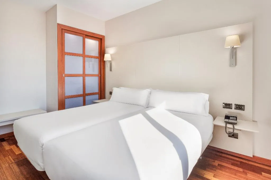 TWIN STANDARD Room, B&B Hotel Elche, Costa Blanca