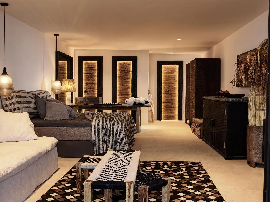 SUITE HONEYMOON Room, Myconian Panoptis Escape, Mykonos