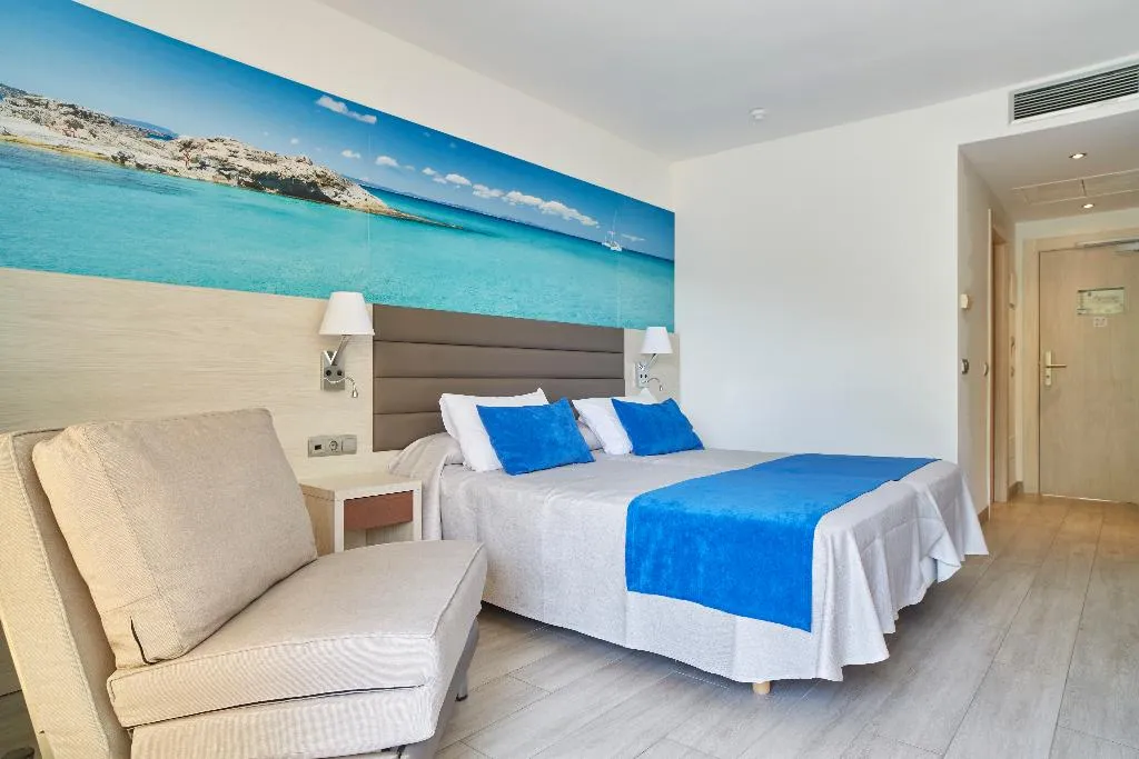 DOUBLE PREMIUM Room, Invisa Hotel Cala Verde, Ibiza
