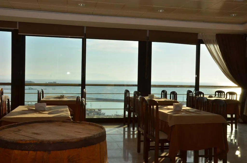 Restaurant, Esat Otel Kusadasi, Izmir