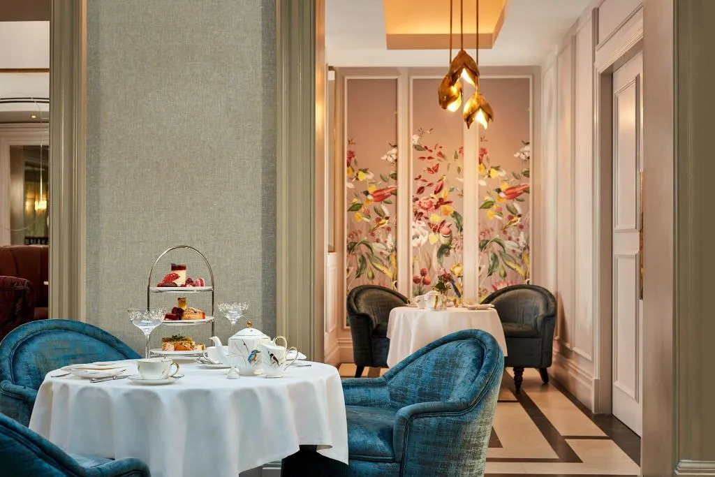 Lobby, The College Green Hotel Dublin, Autograph, Dublin