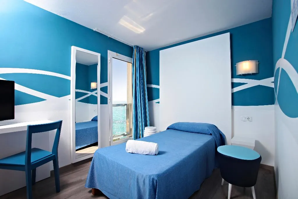 SINGLE STANDARD Room, Clumba, Majorca