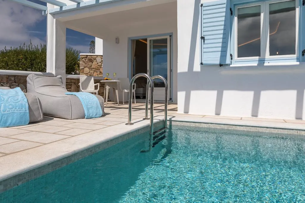 JUNIOR SUITE WITH PRIVATE POOL Room, Saint John Hotel Villas & Spa, Mykonos