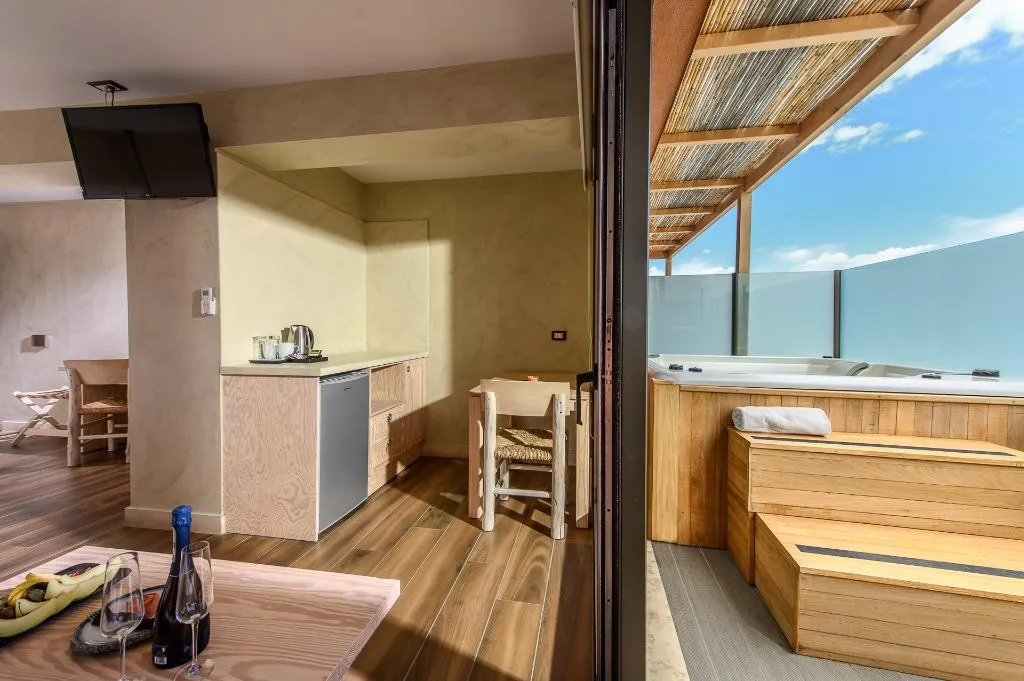 SUITE WITH JACUZZI Room, Esperides Resort Crete, Crete