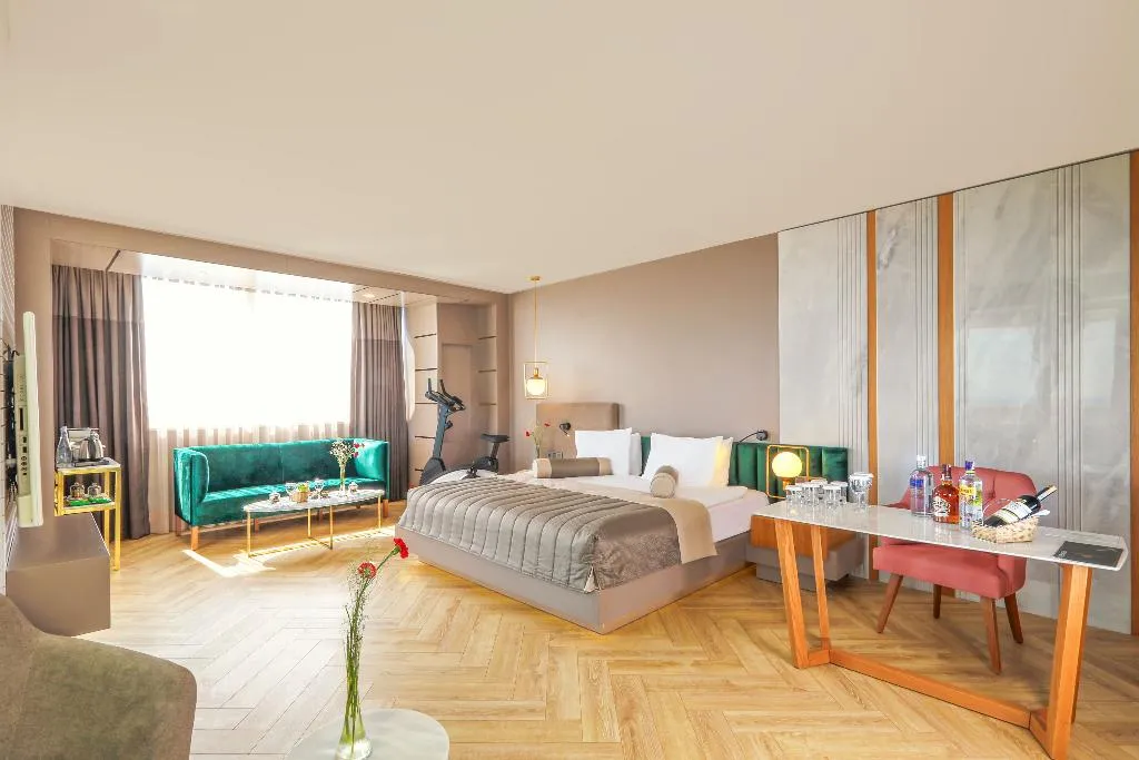 SUITE STANDARD Room, Sherwood Exclusive Lara, Antalya