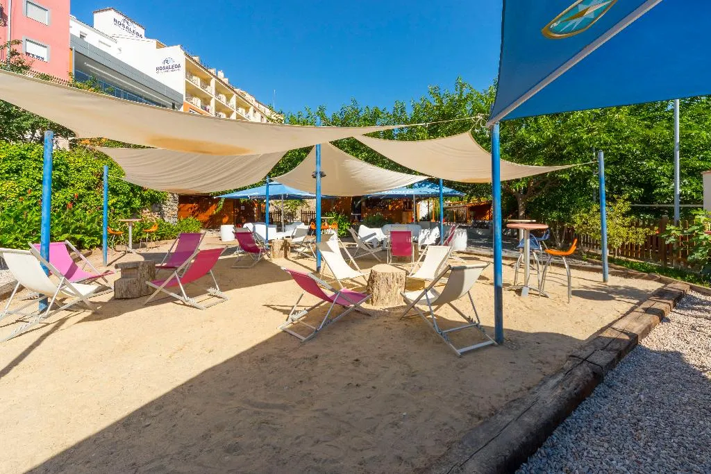 Terrace, Hotel Rosaleda del Mijares, Valencia