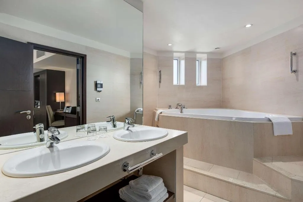 Room, NH Amsterdam Leidseplein, Amsterdam