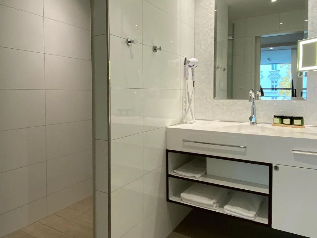 Room, Hotel Moa Berlin, Berlin