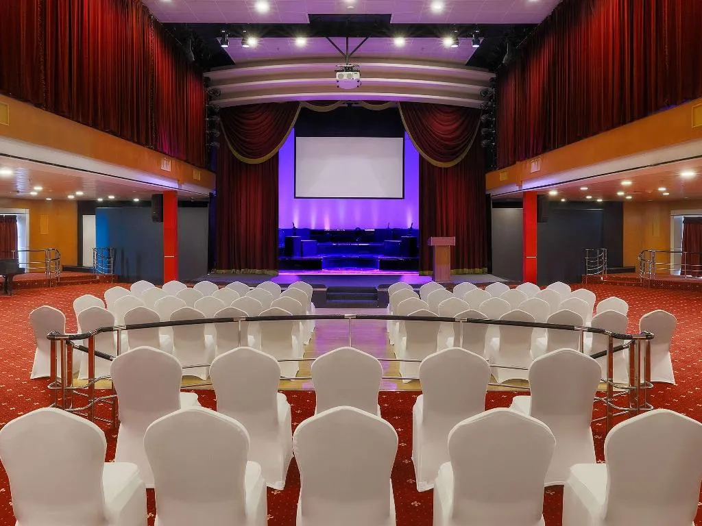 Conferences, Queen Elizabeth 2, Dubai