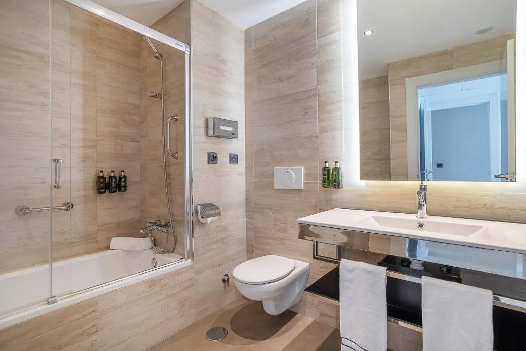 JUNIOR SUITE EXECUTIVE Room, Melia Alicante, Costa Blanca
