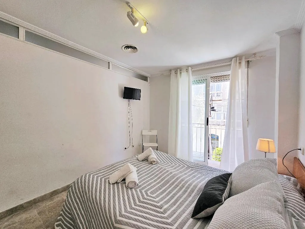 TRIPLE DELUXE WITH BALCONY Room, Apartamentos Turisticos Alba Cartagena Centro, Costa Blanca