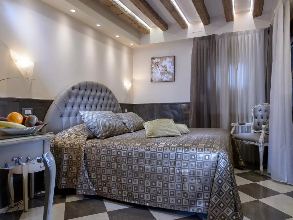 Double or Twin STANDARD Room, Hotel Santa Marina, Venice