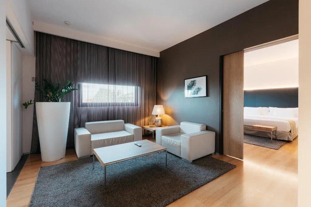 SUITE STANDARD Room, Barcelo Valencia, Valencia