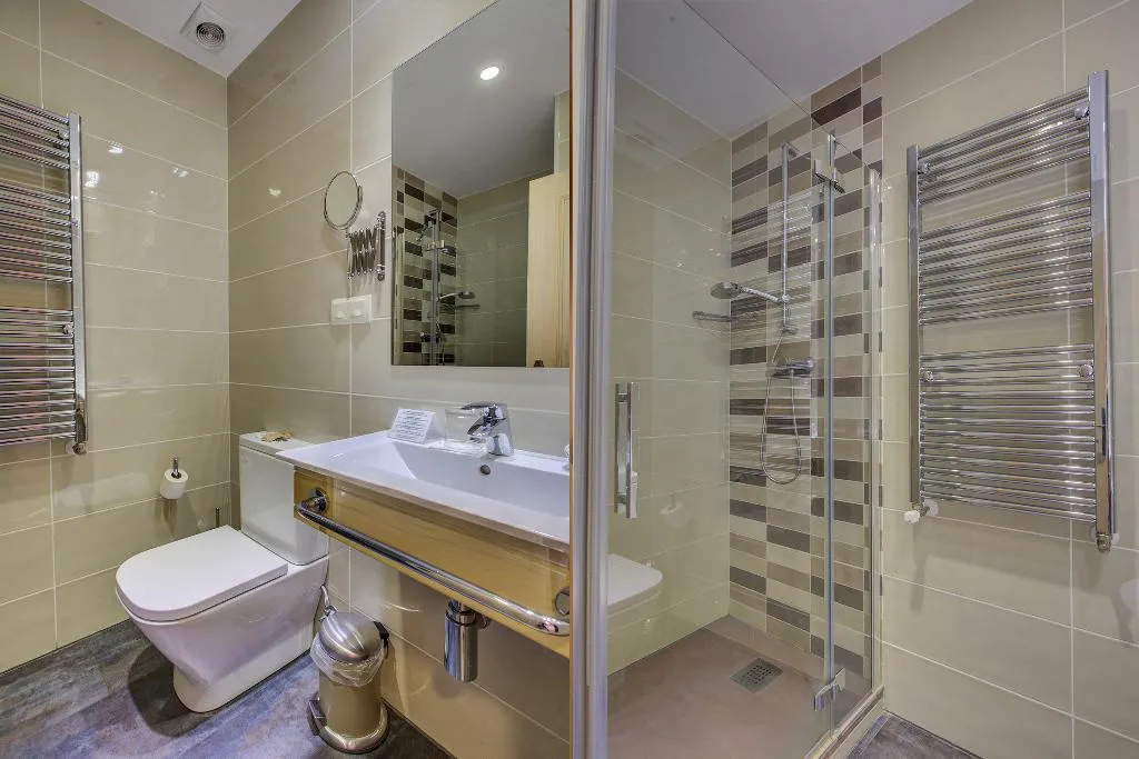 DOUBLE STANDARD Room, OYO Hostal La Chata, Madrid