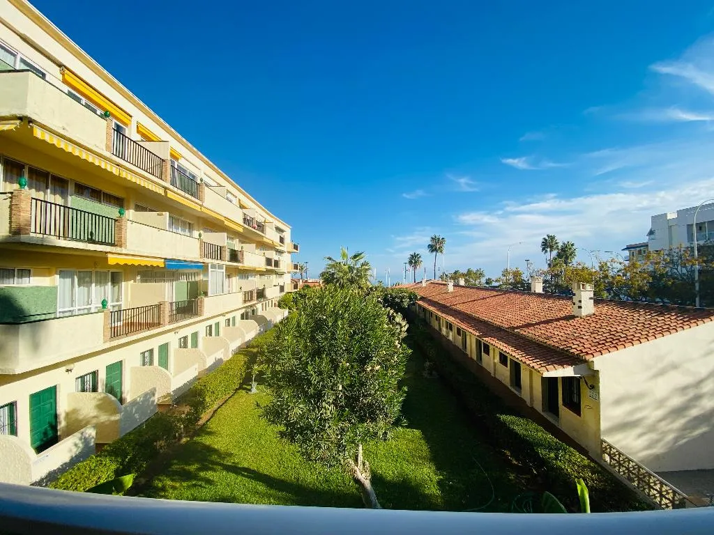 TWIN PARTIAL SEA VIEW Room, Hotel Los Jazmines, Costa Del Sol
