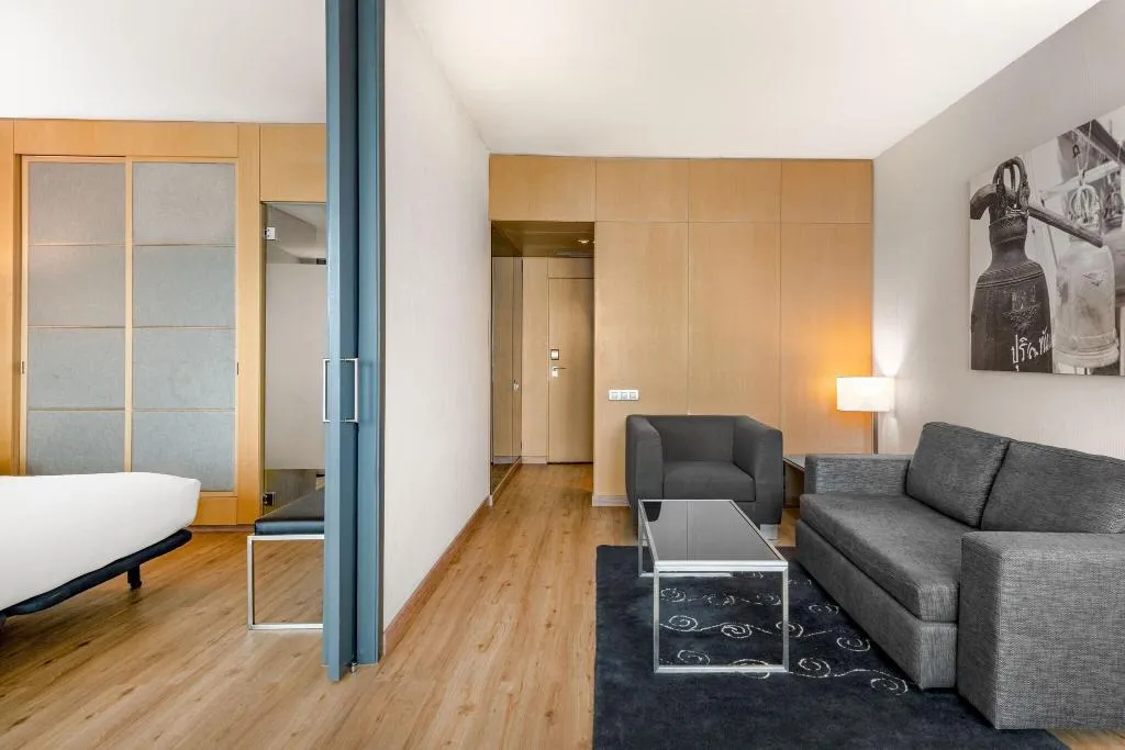 Room, AC Barcelona Victoria Suites, Barcelona