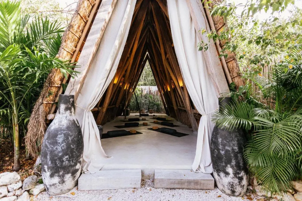 Sports and Entertainment, Hotel Bardo Tulum, Cancun Area