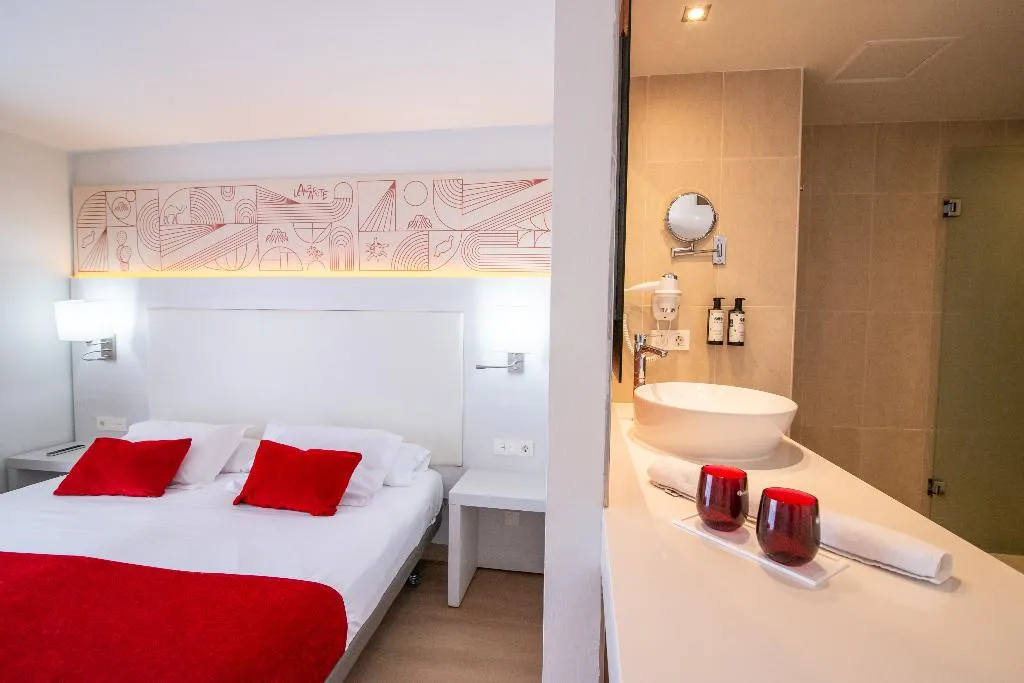 JUNIOR SUITE CAPACITY 1 Room, Aequora Lanzarote, Lanzarote