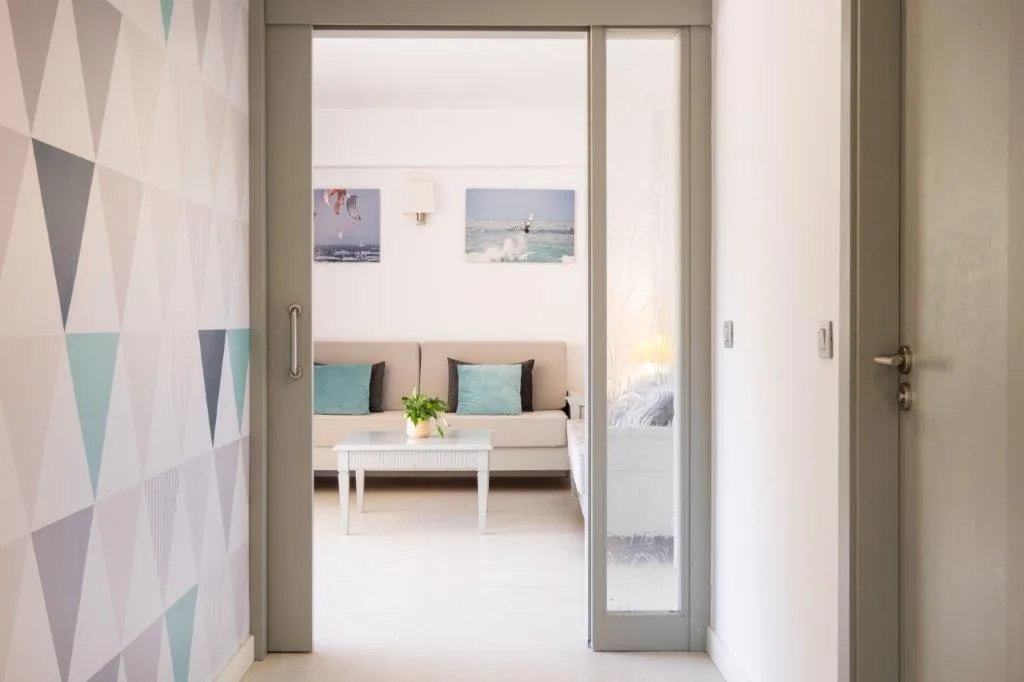 APARTMENT TWO BEDROOMS Room, Duva, Majorca