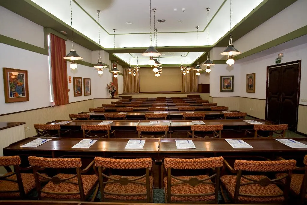 Conferences, Las Palmeras, Costa Del Sol