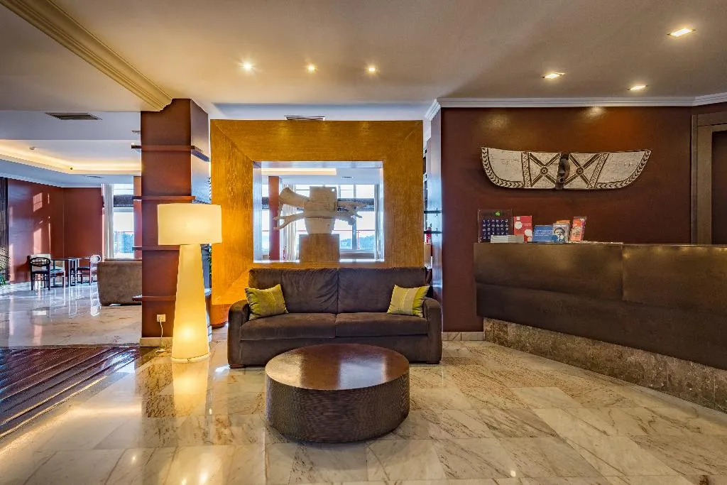 Lobby, Amazonia Jamor, Lisbon