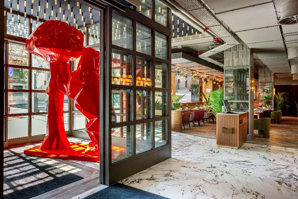 Lobby, Radisson RED Madrid, Madrid
