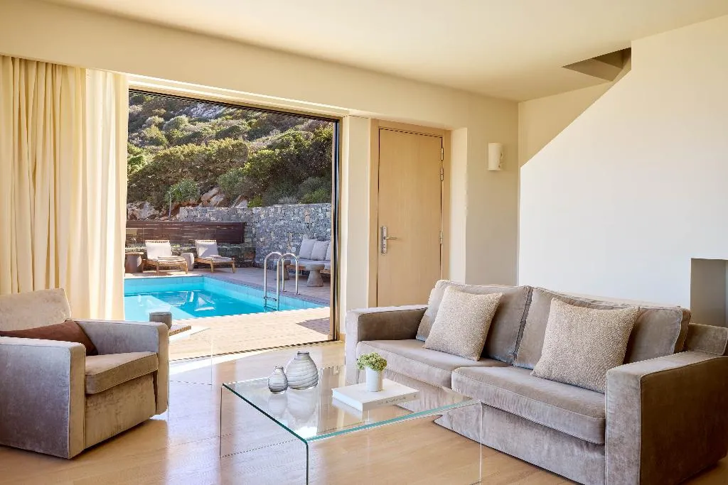 VILLA THREE BEDROOMS Room, Daios Cove, Crete