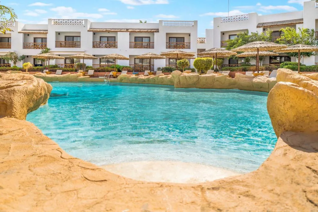 Pool, Domina Coral Bay Resort, Diving , Spa & Casino, Red Sea Riviera