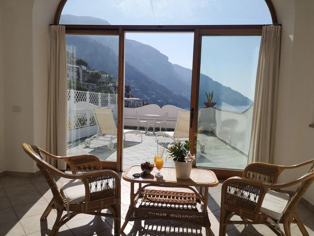 Terrace, Hotel Dimora Fornillo, Naples