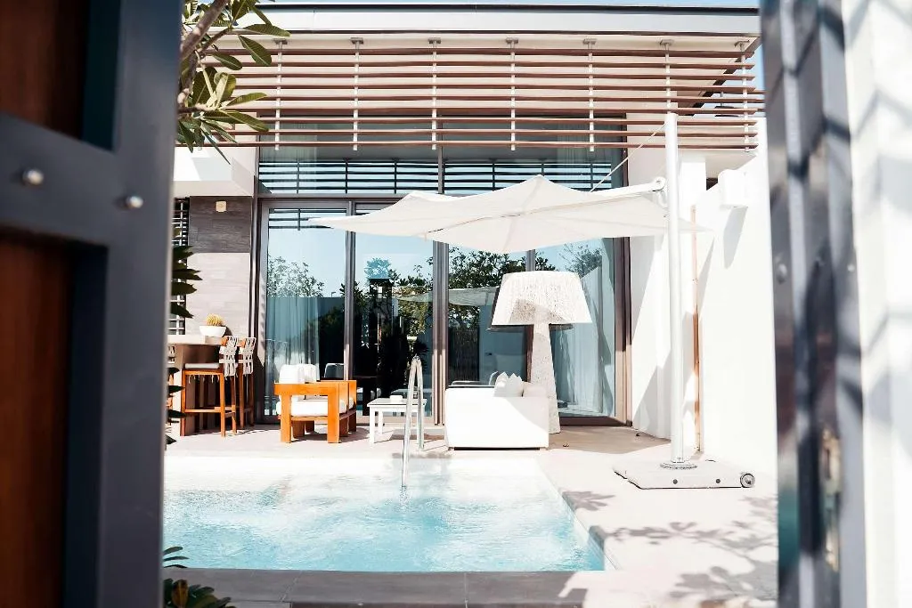 VILLA WITH PRIVATE POOL Room, Nikki Beach Resort & Spa Dubai, Dubai