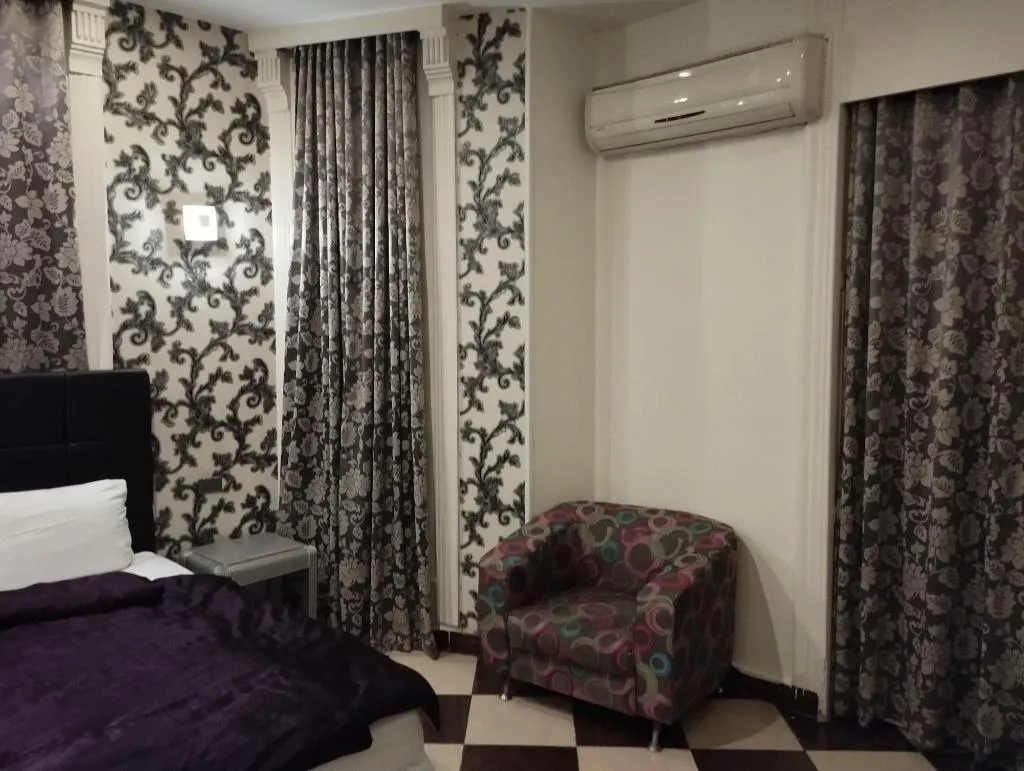 Room, Richmond Down Town, Cairo