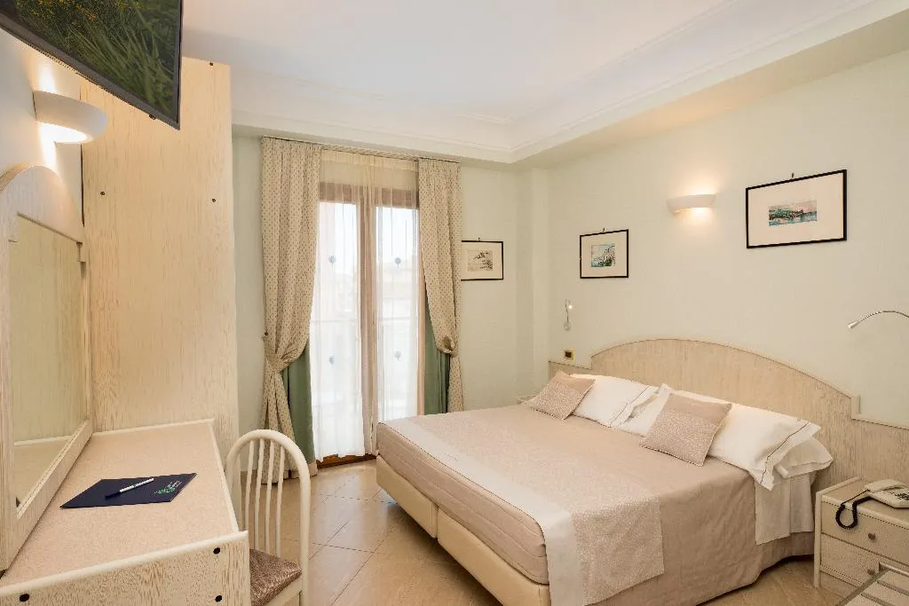 Double or Twin COMFORT Room, Comfort Hotel Gardenia Sorrento Coast, Naples