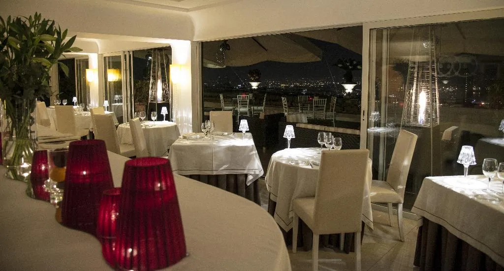 Restaurant, San Francesco Al Monte, Naples