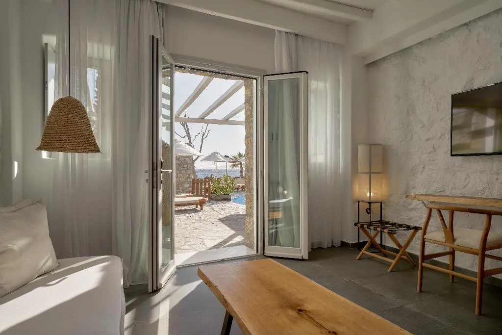 SUITE SEA VIEW POOL VIEW Room, Hippie Chic Mykonos, Mykonos