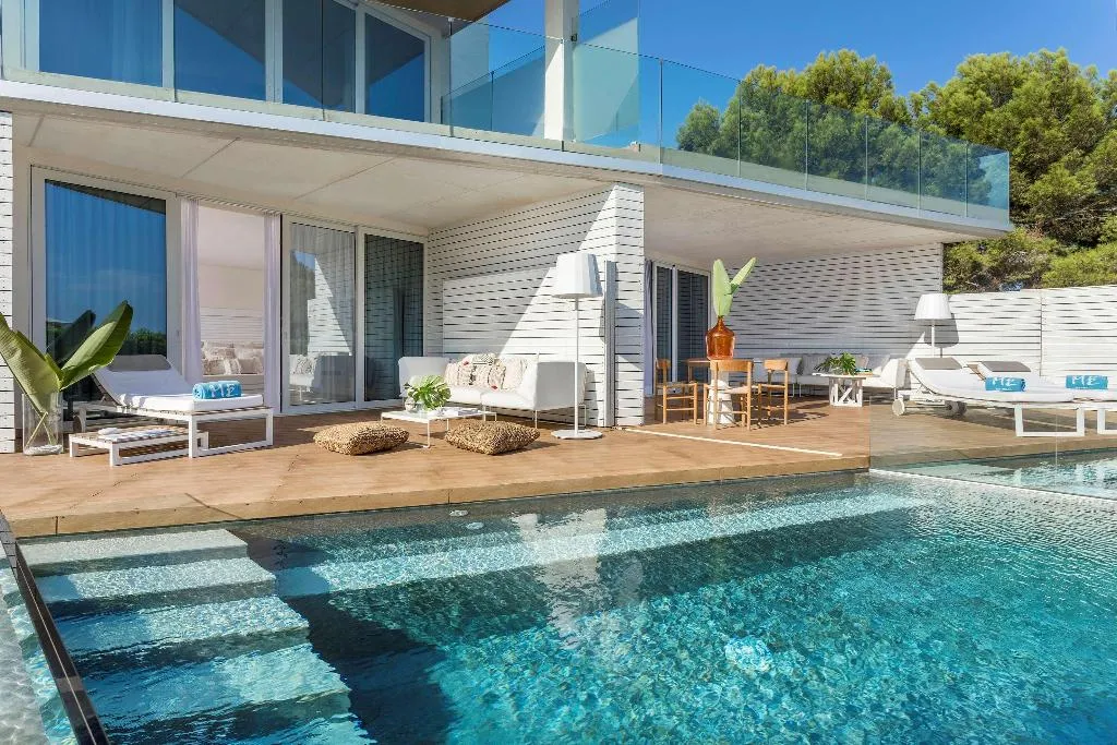 SUITE STANDARD Room, ME Ibiza, Ibiza