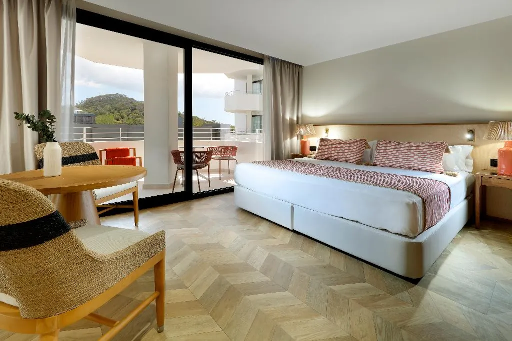DOUBLE DELUXE Room, TRS Ibiza Hotel, Ibiza