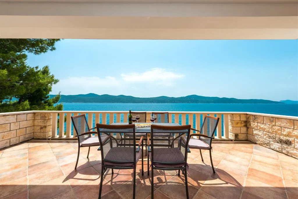 APARTMENT FOUR BEDROOMS Room, Villa Ratac, Dubrovnik