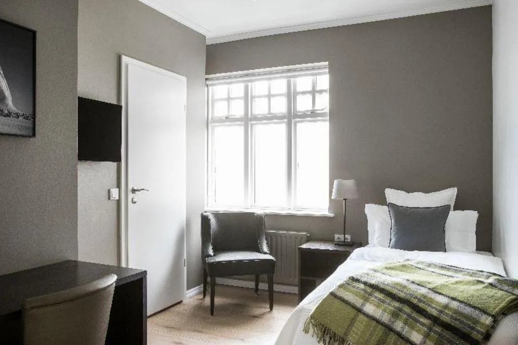 Room, Odinsve Hotel, Reykjavik