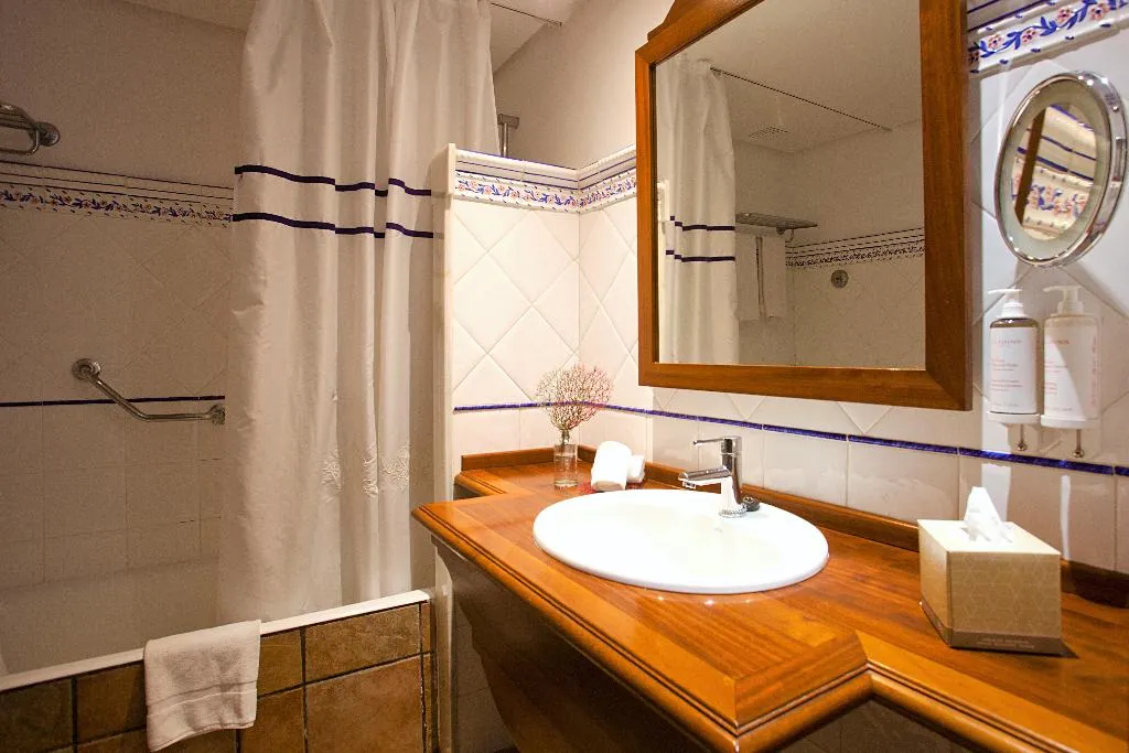 DOUBLE SUPERIOR Room, Cala Sant Vicenç - ADULTS ONLY, Majorca