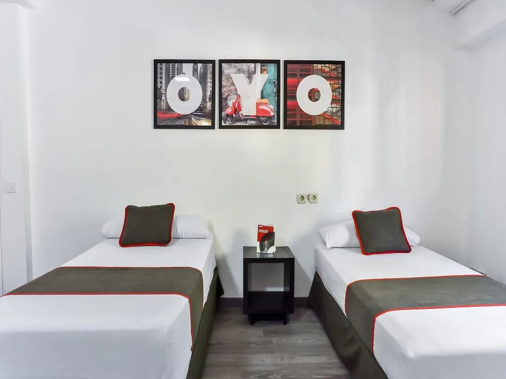 Room, Hello Feria, Madrid