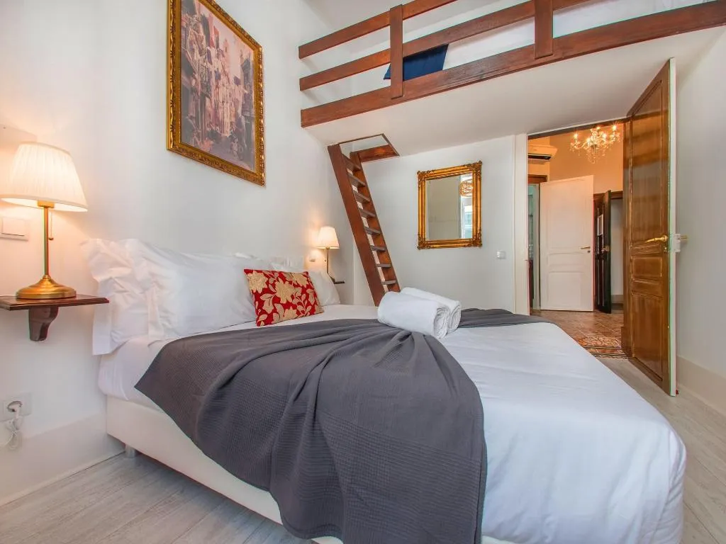 Room, Casinha Dos Sapateiros, Lisbon