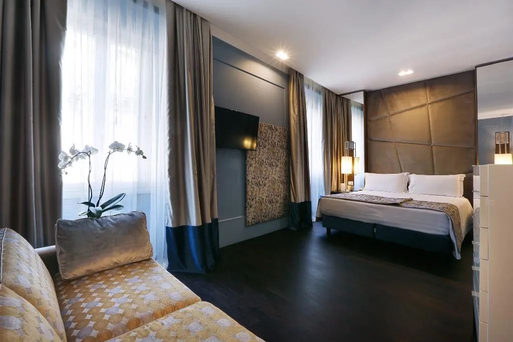 TRIPLE EXECUTIVE Room, Stendhal Luxury Suites, Rome
