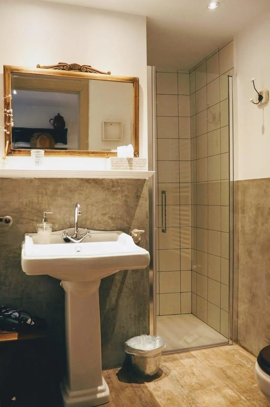 Room, El Jardinet De Sant Esteve, Barcelona