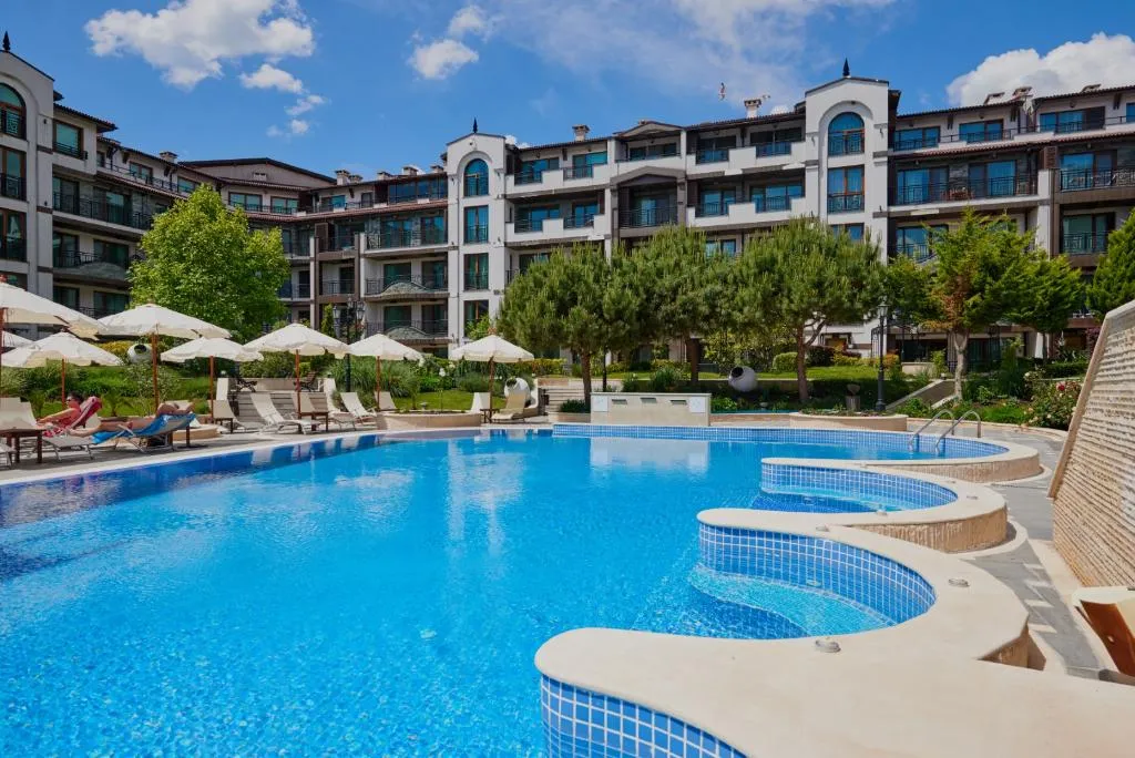 Pool, Rose Gardens Boutique, Bourgas
