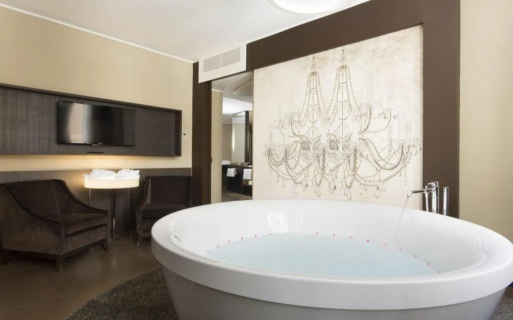 SUITE TWO KING BEDS Room, Rome Life, Rome